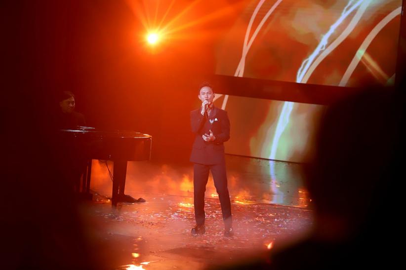 Elegan dan Emosional, Fajar Tampilkan Lagu Ciptaan Yovie dan Arsy Widianto - Bagian 3