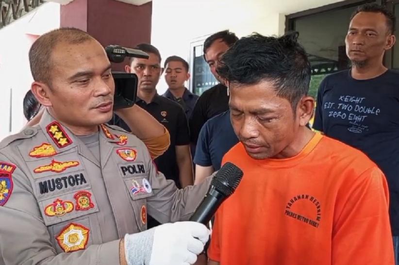 title 5 Fakta Sekuriti di Kawasan AEON Mall Cikarang Dikeroyok 3 Orang, 1 Pelaku Tewas Ditikam Teman 5 Fakta Sekuriti di Kawasan AEON Mall Cikarang Dikeroyok 3 Orang, 1 Pelaku Tewas Ditikam Teman