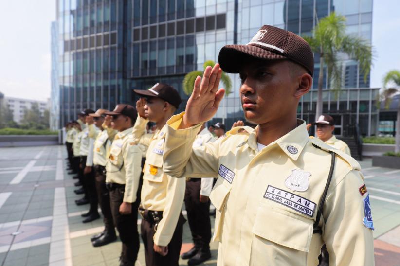 44 Satpam Gada Pratama Dilatih Instruktur dari Polda Metro Jaya - Bagian 4