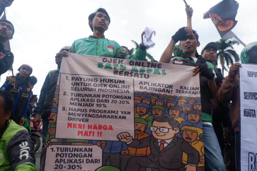 Demo Ribuan Ojol Tuntut Keadilan Sistem Tarif! - Bagian 2