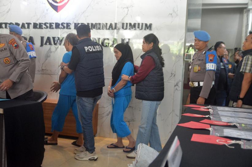 Kompak! Ketua Ormas dan Istri Tipu Korban hingga Ratusan Juta Ternyata Residivis - Bagian 4