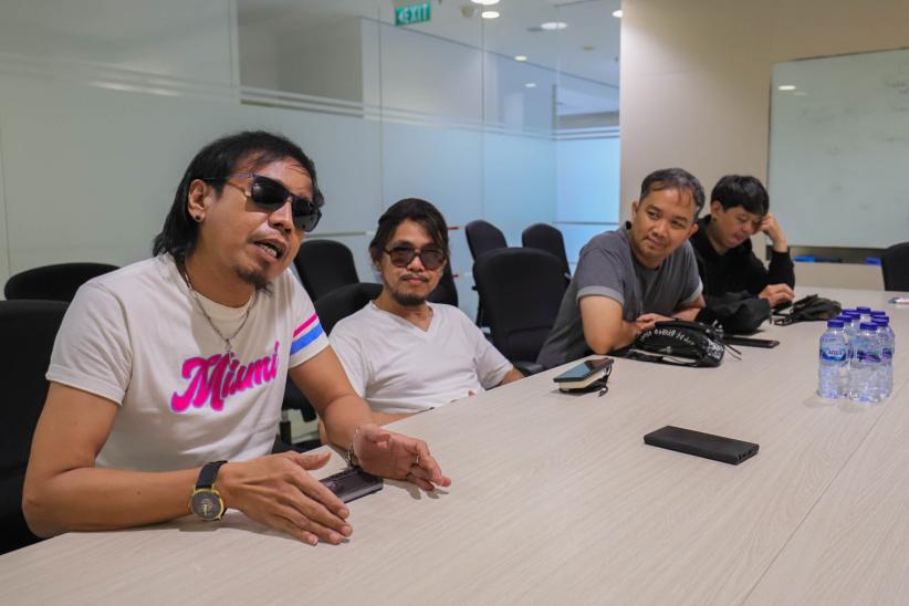 Grup Band Radja Rilis Lagu Baru Berjudul Tunggu Saja  - Bagian 2