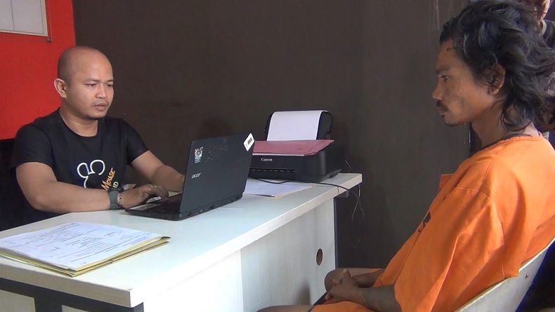 Ayah di Batam Tega Bacok Kepala Anak Tirinya Usia 6 Tahun gegara Tak Mau Mandi