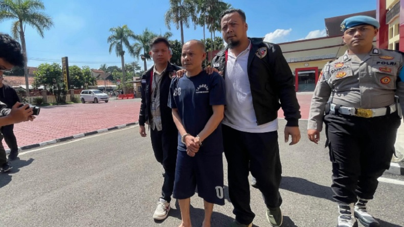 title Pria di Bandung Tewas Ditikam, Pelaku Curiga Korban Selingkuh dengan Istrinya Pria di Bandung Tewas Ditikam, Pelaku Curiga Korban Selingkuh dengan Istrinya