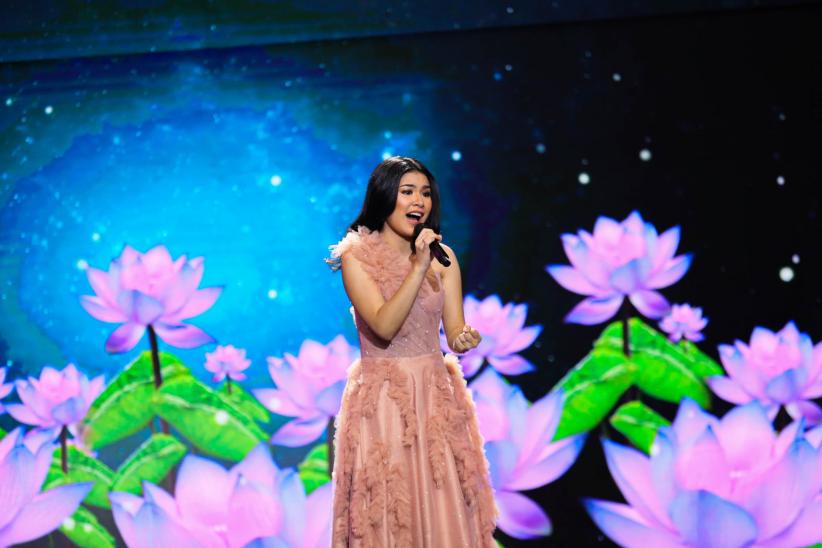 Vanessa Zee Tampil Memukau pada Ajang Digital Innovation Awards 2025 - Bagian 3