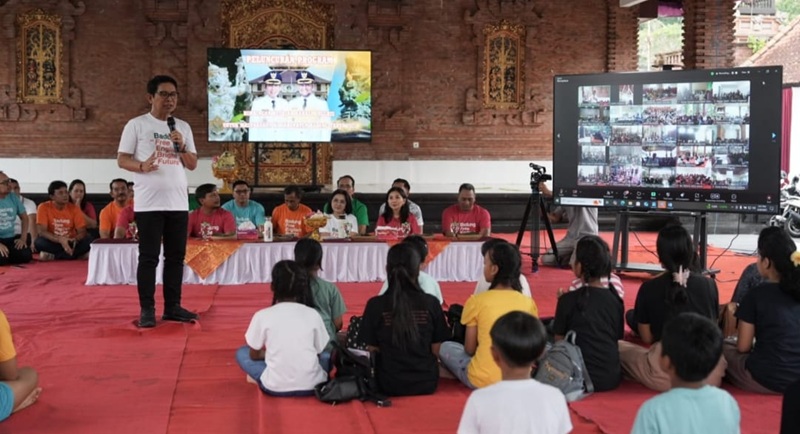 title Bupati Badung Luncurkan Program Bimbel Bahasa Inggris untuk Masyarakat Bupati Badung Luncurkan Program Bimbel Bahasa Inggris untuk Masyarakat