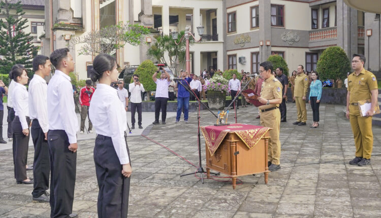 title Bupati Badung Lantik CPNS dan PPPK di Lingkungan Pemerintah Kabupaten Bupati Badung Lantik CPNS dan PPPK di Lingkungan Pemerintah Kabupaten