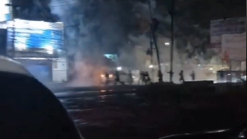 Mencekam, 2 Kelompok Saling Serang Gunakan Senjata Tajam di Dekat Terminal Cileungsi