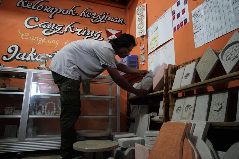 Nelayan Cilincing Daur Ulang Limbah Cangkang Kerang Jadi Material Bangunan - Bagian 7