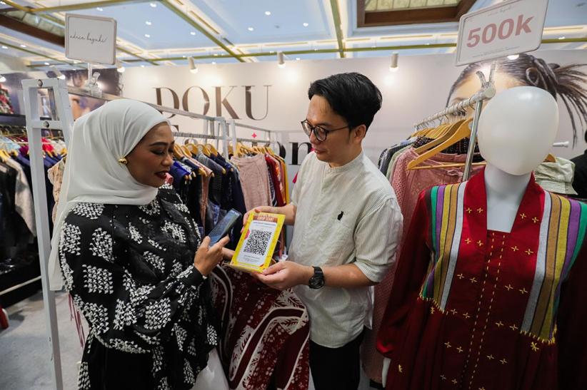 Digitalisasi Transaksi di Indonesia Fashion Week 2025 - Bagian 1
