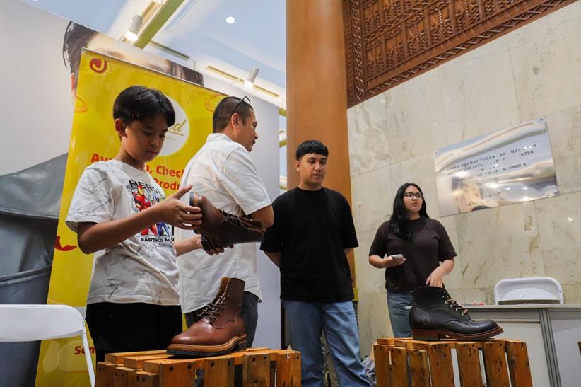 Digitalisasi Transaksi di Indonesia Fashion Week 2025 - Bagian 4