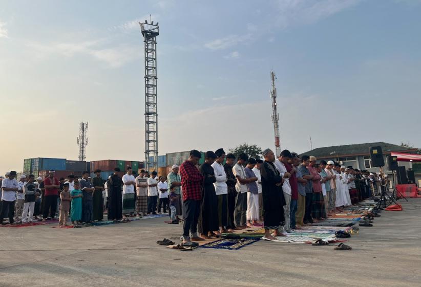 Gegara Banjir Rob, Sholat Iduladha 1446 H di Pelabuhan Sunda Kelapa Dipindah - Bagian 2