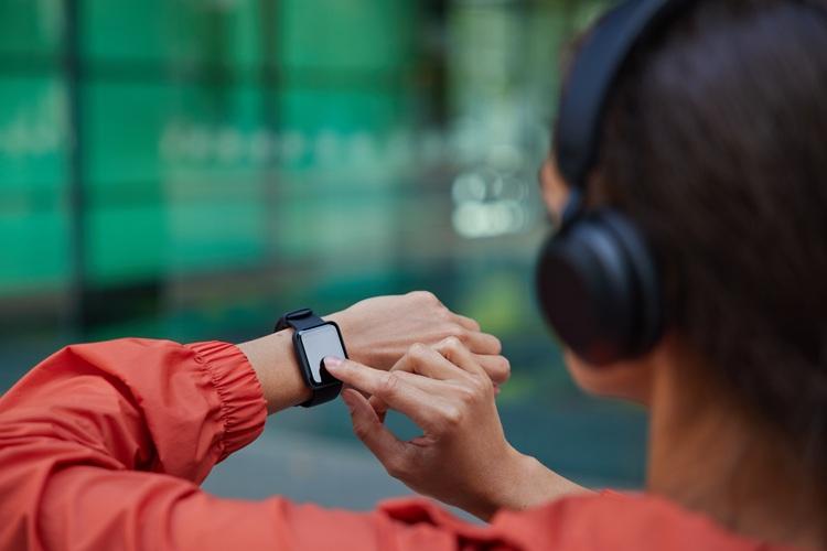title Panduan Lengkap Memilih Smartwatch Sesuai Kebutuhan Panduan Lengkap Memilih Smartwatch Sesuai Kebutuhan