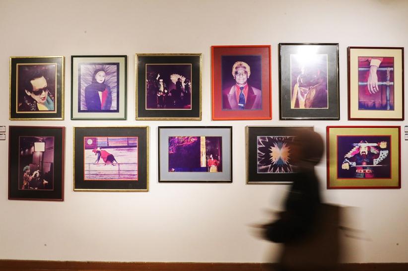 Pameran Gelegar Foto Nusantara Karya Guntur Soekarnoputra Tampilkan Potret Masa Lalu - Bagian 3