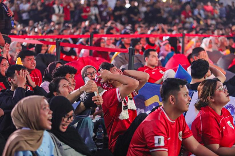 Ekspresi Suporter Timnas Indonesia, Skuad Garuda Dibantai Jepang 6-0 - Bagian 2