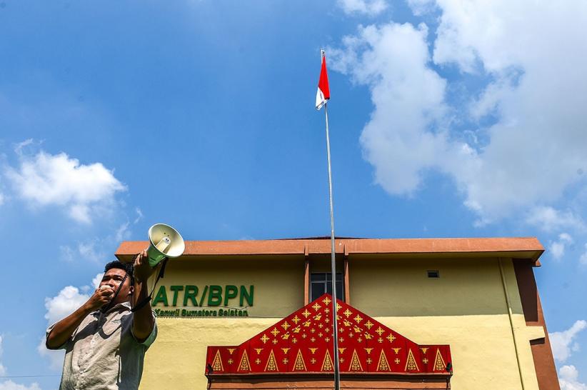 Aksi Warga Sumsel Tolak Pengambilan Wilayah Kelola Masyarakat - Bagian 2