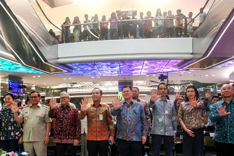 Pramono Anung Resmi Buka Festival Jakarta Great Sale 2025 di Lippo Mall Nusantara - Bagian 5