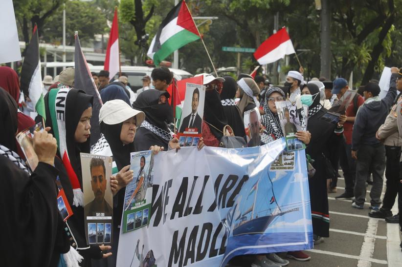 Aksi Kecam Israel yang Bajak Kapal Bantuan Kemanusiaan untuk Palestina - Bagian 3