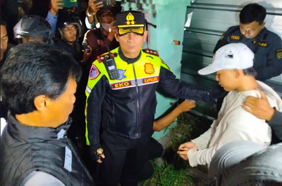 Puluhan Remaja Diamankan dalam Razia Jam Malam Pelajar di Cirebon