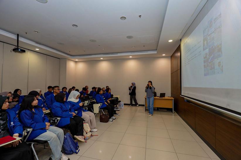 Antusiasme Mahasiswa Universitas Paramadina Berkunjung ke Redaksi Okezone - Bagian 3