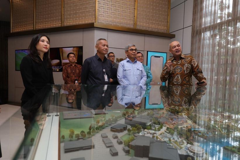 Pimpinan KPK dan Dewas Disambut Hangat Angela Tanoesoedibjo di iNews Tower - Bagian 1