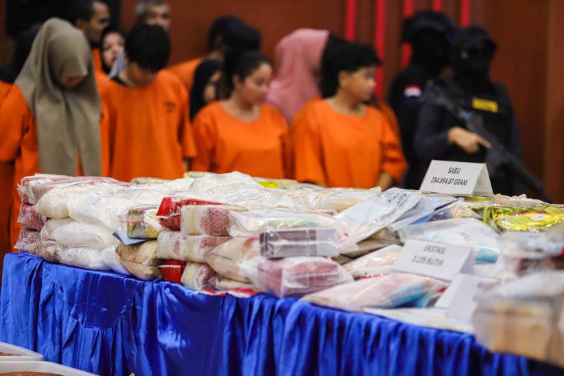 Penampakan 683,8 Kg Narkoba Disita BNN dan Bea Cukai - Bagian 2