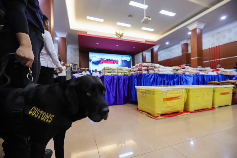 Penampakan 683,8 Kg Narkoba Disita BNN dan Bea Cukai - Bagian 3