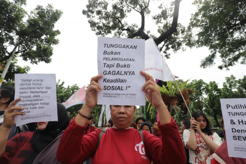 Aksi Solidaritas Warga Rusunawa Pesakih, Tuntut Hapus Tunggakan Sewa! - Bagian 1