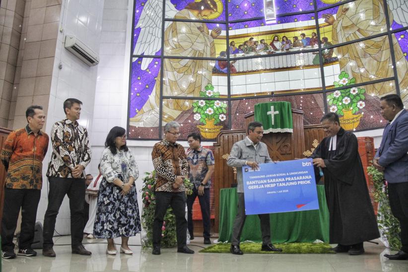 Penyaluran Bantuan Renovasi Rumah Ibadah - Bagian 2