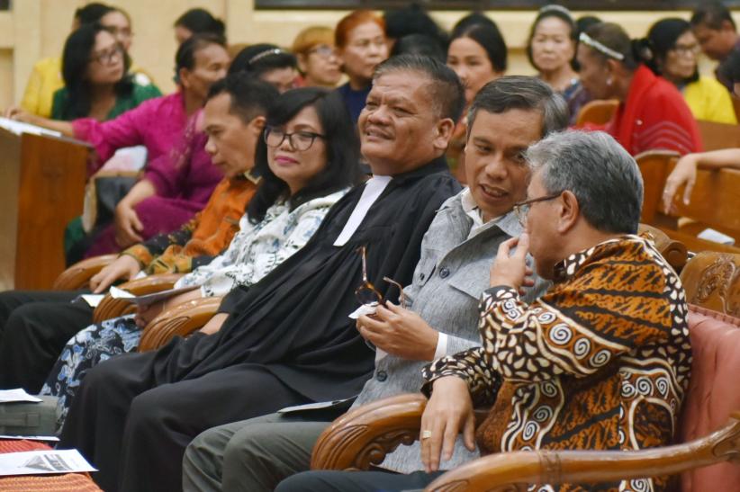 Penyaluran Bantuan Renovasi Rumah Ibadah - Bagian 4