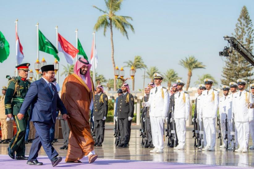 Pertemuan Presiden Prabowo dan Pangeran MBS Berlangsung Hangat di Jeddah - Bagian 3