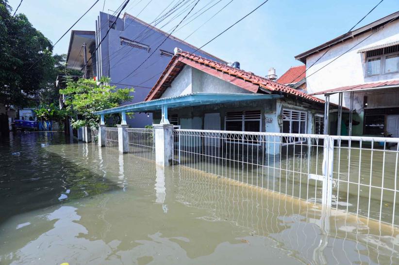 Penampakan Kampung Makasar Jaktim Terendam Banjir - Bagian 2