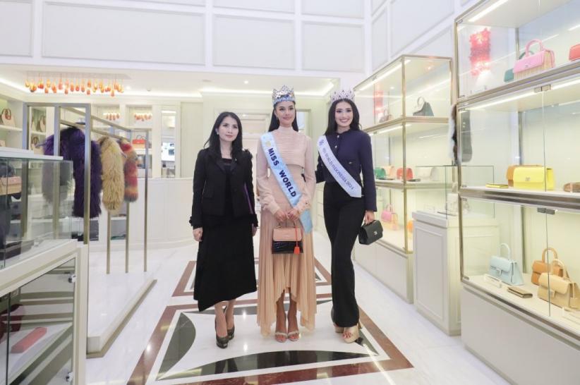 Eksklusif! Momen Miss World 2025 Opal Suchata Kunjungi vozpublica Tower - Bagian 3