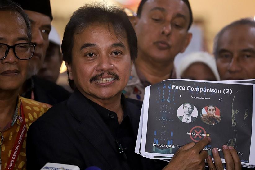 Roy Suryo Ungkap Ijazah Jokowi Dinilai Palsu - Bagian 2