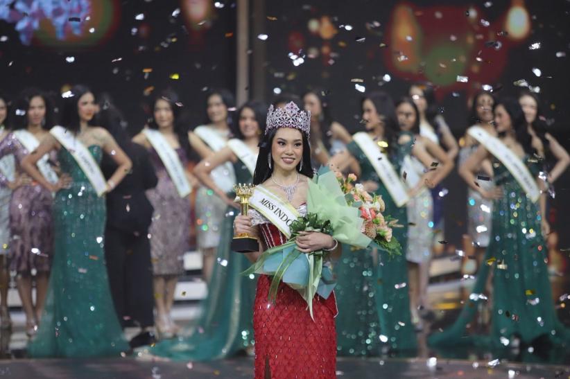 Momen Audrey Bianca Callista Pakai Mahkota Miss Indonesia 2025 - Bagian 2