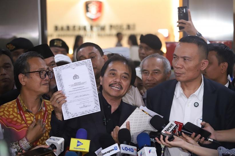 Roy Suryo Ungkap Ijazah Jokowi Dinilai Palsu - Bagian 4