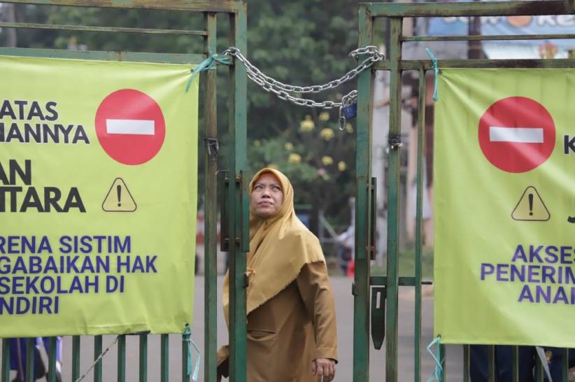 Akses ke SMAN 3 dan SMAN 6 Tangsel Ditutup Warga, Siswa Tetap Ikuti MPLS - Bagian 3