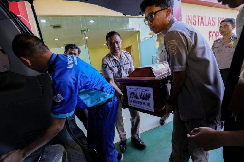 Jenazah Korban Kebakaran di Tebet Diserahkan ke Keluarga - Bagian 2