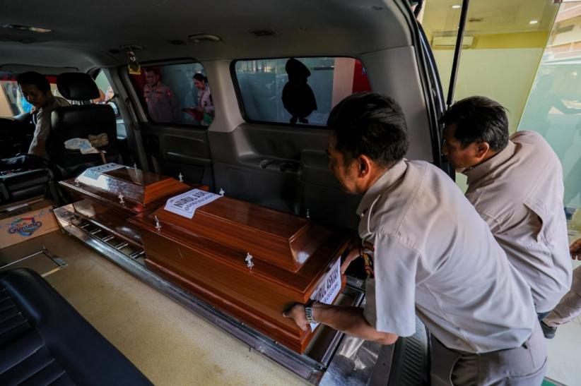 Jenazah Korban Kebakaran di Tebet Diserahkan ke Keluarga - Bagian 6