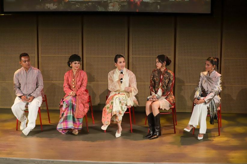 Perempuan Indonesia Suarakan Kebaya sebagai Identitas Budaya - Bagian 2