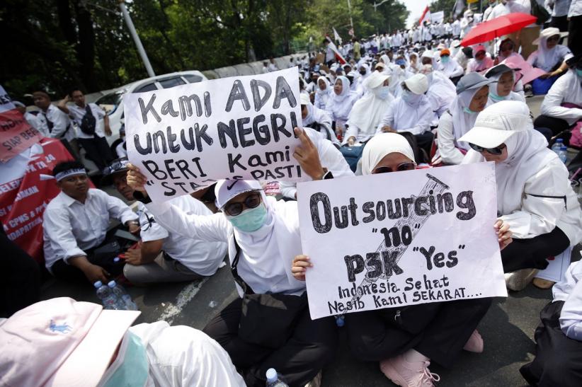 Aksi Damai Tenaga Honorer R4 - Bagian 5