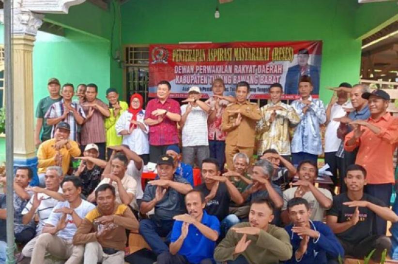 title Sigap Tindak Lanjuti Aspirasi, Legislator Perindo Idris Hadi Tumpuan Harapan Warga Tubaba Lampung Sigap Tindak Lanjuti Aspirasi, Legislator Perindo Idris Hadi Tumpuan Harapan Warga Tubaba Lampung