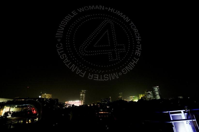 Penampakan Langit Jakarta Dihiasi Drone Karakter Fantastic Four - Bagian 5