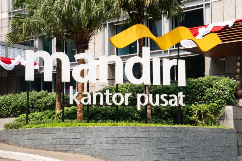 RUPSLB 2025 Bank Mandiri Tetapkan Riduan sebagai Dirut Baru - Bagian 5