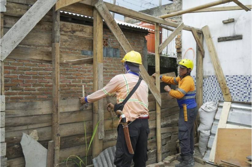 KCIC Tertibkan 26 Bangunan Liar karena Dinilai Berpotensi Ganggu Operasional Whoosh