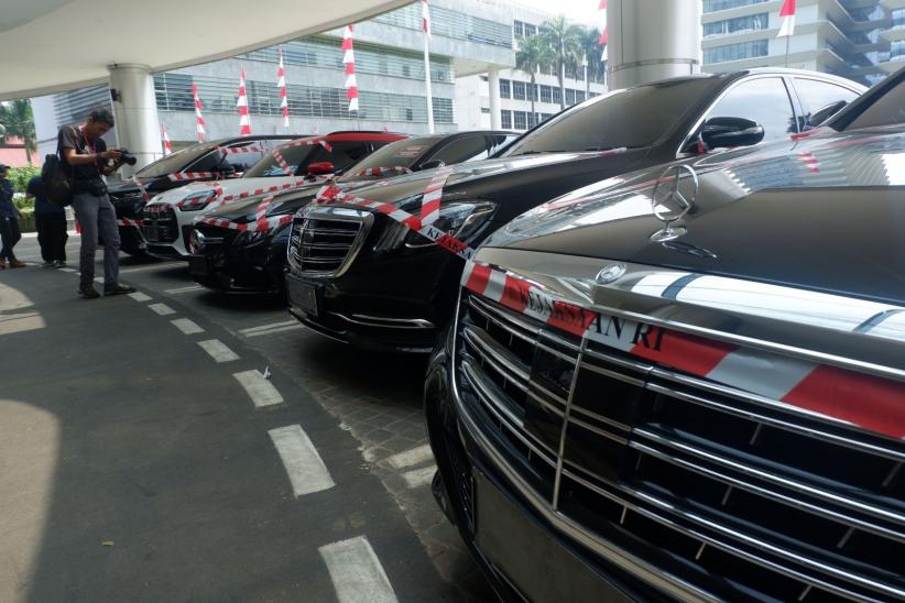Kejagung Pamer 5 Mobil Mewah Diduga Terafiliasi dengan Riza Chalid - Bagian 5