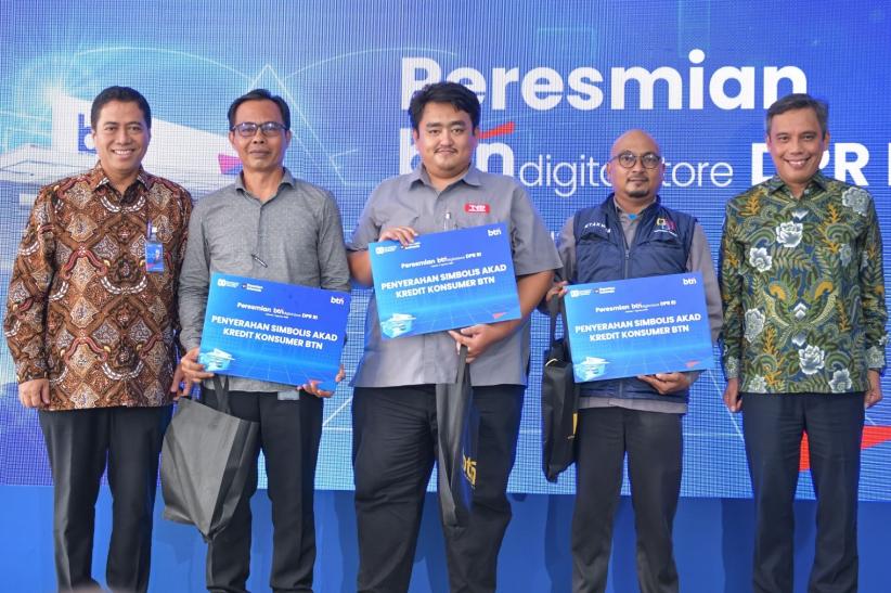 Pembukaan BTN Digital Store di DPR - Bagian 4