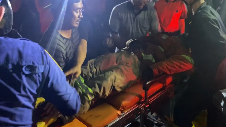 2 Orang Dilarikan ke Rumah Sakit akibat Kebakaran Hebat di Jombang