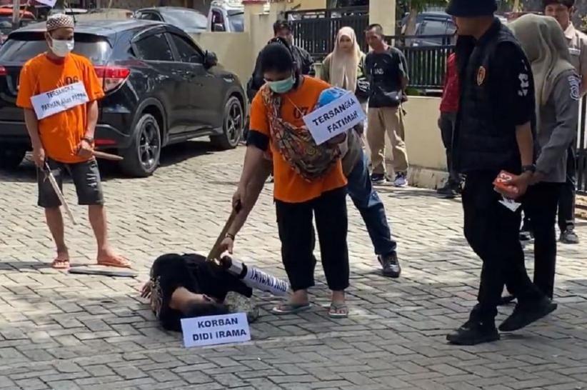 Rekonstruksi Ungkap Fakta Mengerikan, Istri Mutilasi Suami di Banjar usai Pesta Narkoba