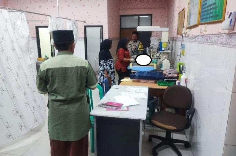 Heboh Bayi Perempuan Ditemukan di Teras Rumah Warga Serang, Kondisinya Masih Hidup
